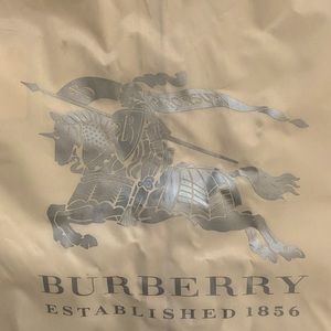 Burberry garment dust travel bag